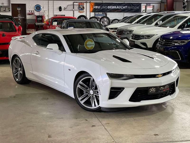 Gebraucht Chevrolet Camaro 453 PS (333 kW) 2019 Weiß Coupé