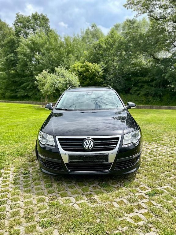 Gebraucht VW Passat R-line Edition 170 PS (125 kW) 2010 Schwarz Kombi