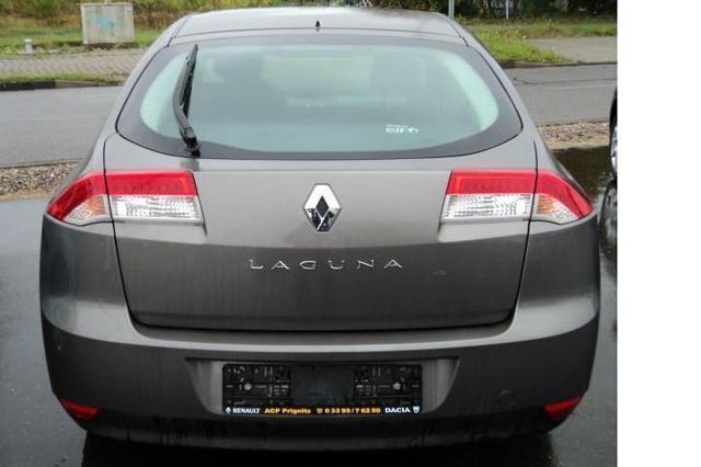 Gebraucht Renault Laguna III Expression 140 PS (102 kW) 2008 Grau metallic Limousine