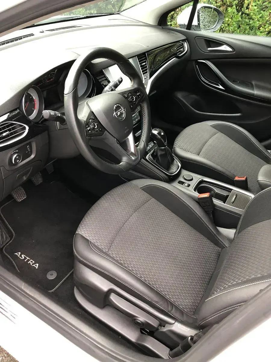 Gebraucht Opel Astra Innovation 150 PS (110 kW) 2017 Weiß Kombi