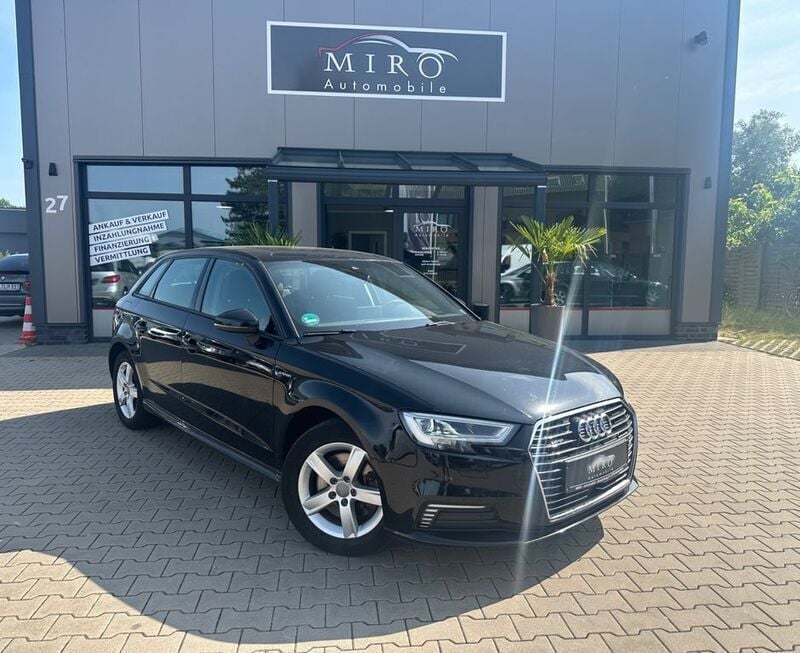 Schwarz Gebraucht 2017 Audi A3 Sportback e-tron Sport Limousine | 14.999 € (Guter Preis) - Bild 1/4