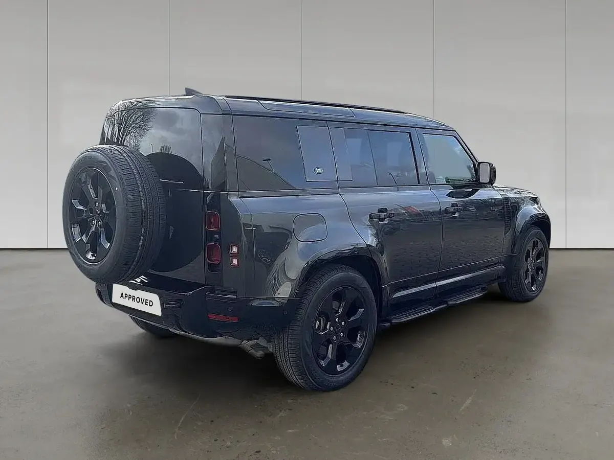 Gebraucht Land Rover Defender SE Dynamic 304 PS (223 kW) 2024 Carpathian grey SUV
