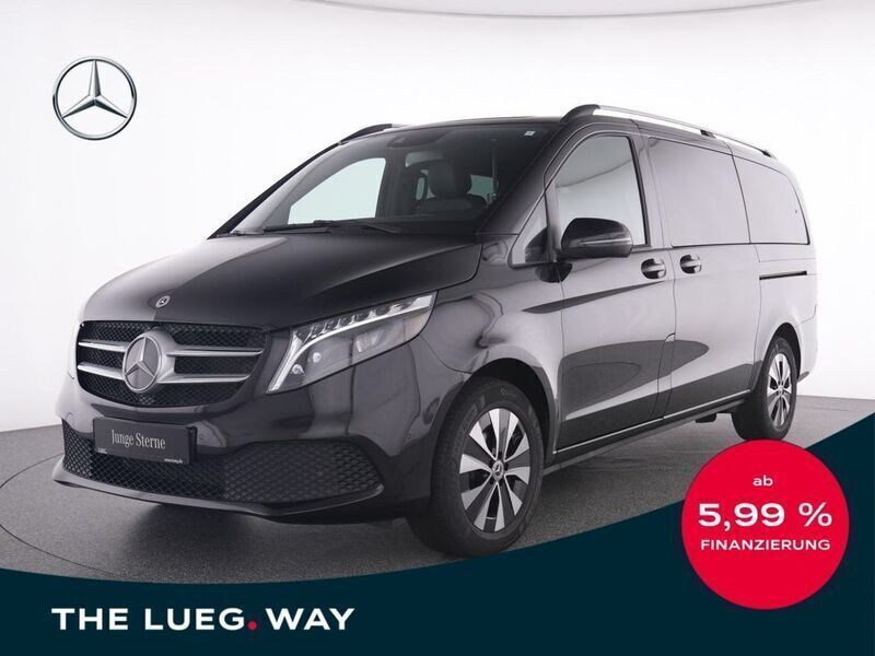 Schwarz obsidianschwarz metall Gebraucht 2023 Mercedes V250 Van / Kleinbus | 61.885 € (Etwas zu teuer) - Bild 1/4