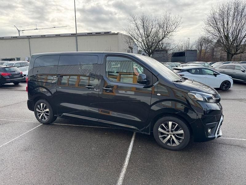 Gebraucht Toyota Proace Verso Comfort 177 PS (130 kW) 2019 Schwarz Kombi