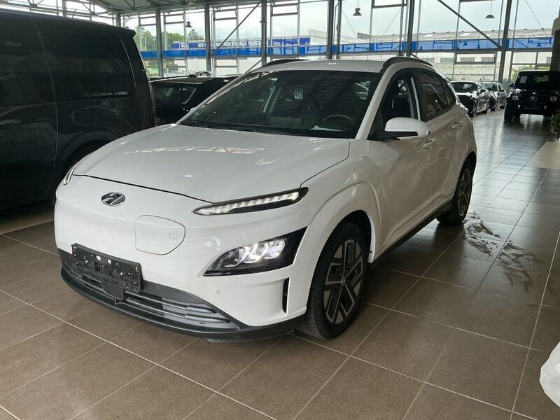 Weiß Gebraucht 2021 Hyundai Kona Trend SUV | 15.700 € (Superpreis) - Bild 1/4