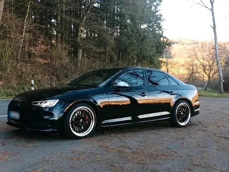 Gebraucht Audi S4 Design 354 PS (260 kW) 2018 Schwarz Limousine
