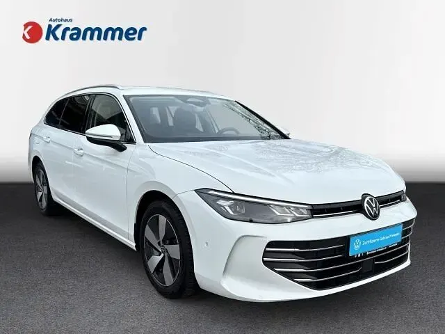 Gebraucht VW Passat Business 150 PS (110 kW) 2024 Weiß Kombi