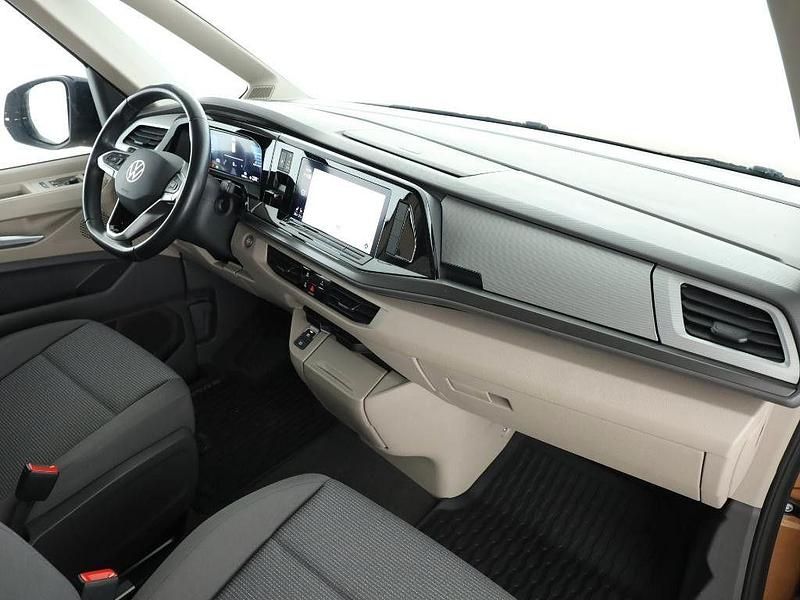 Używany VW T7 Basis 150 KM (110 kW) 2024 Niebieski Van