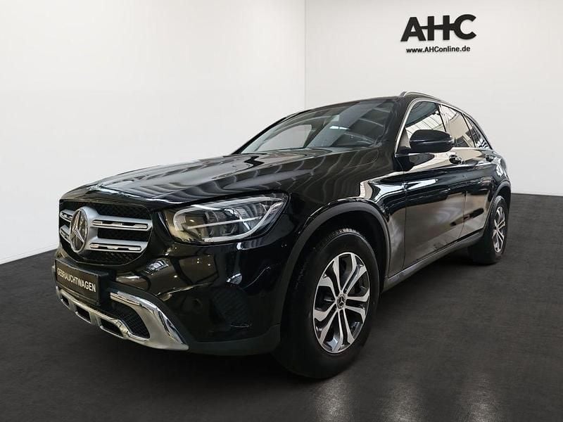 Gebraucht Mercedes GLC200 163 PS (119 kW) 2020 Schwarz SUV