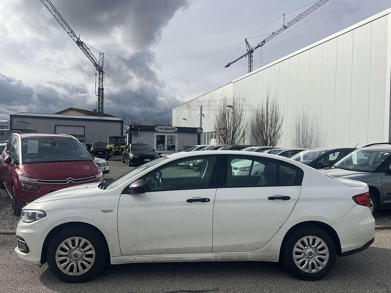 Gebraucht Fiat Tipo 95 PS (69 kW) 2016 Weiß Limousine