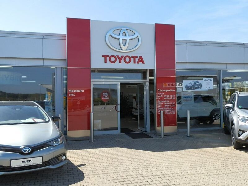 Braun Gebraucht 2017 Toyota RAV4 Hybrid Executive SUV | 17.900 € (Fairer Preis) - Bild 1/2
