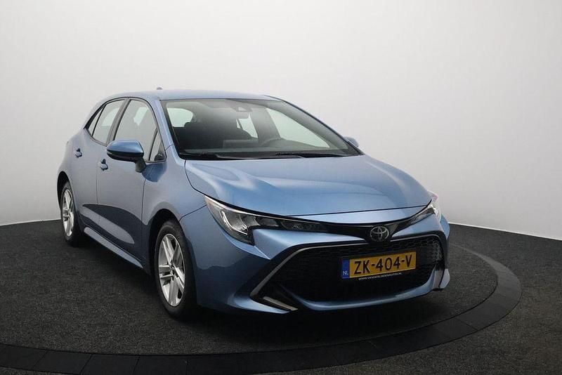Gebraucht Toyota Corolla Active 116 PS (85 kW) 2019 Blau Limousine