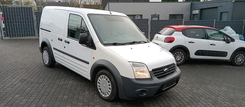 Gebraucht Ford Transit Connect 75 PS (55 kW) 2011 Weiß Van / Kleinbus
