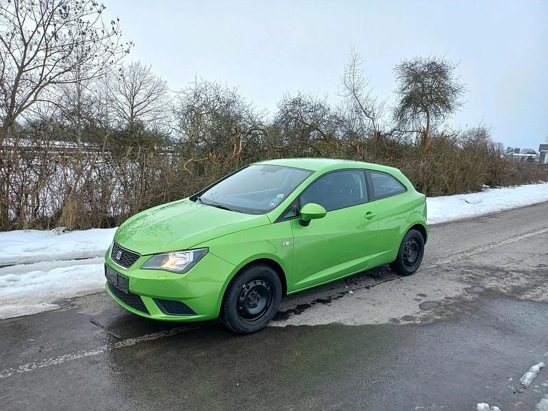 Grün Gebraucht 2013 Seat Ibiza Kleinwagen | 3.950 € (Guter Preis) - Bild 1/4