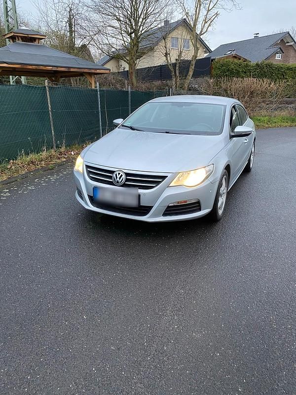 Gebraucht VW Passat 160 PS (117 kW) 2009 Silber Coupé