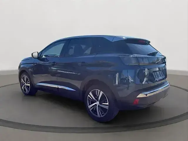 Gebraucht Peugeot 3008 Allure 131 PS (96 kW) 2023 Blau SUV