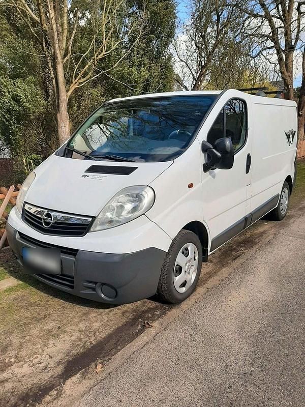 Gebraucht Opel Vivaro 90 PS (66 kW) 2012 Weiß Van / Kleinbus