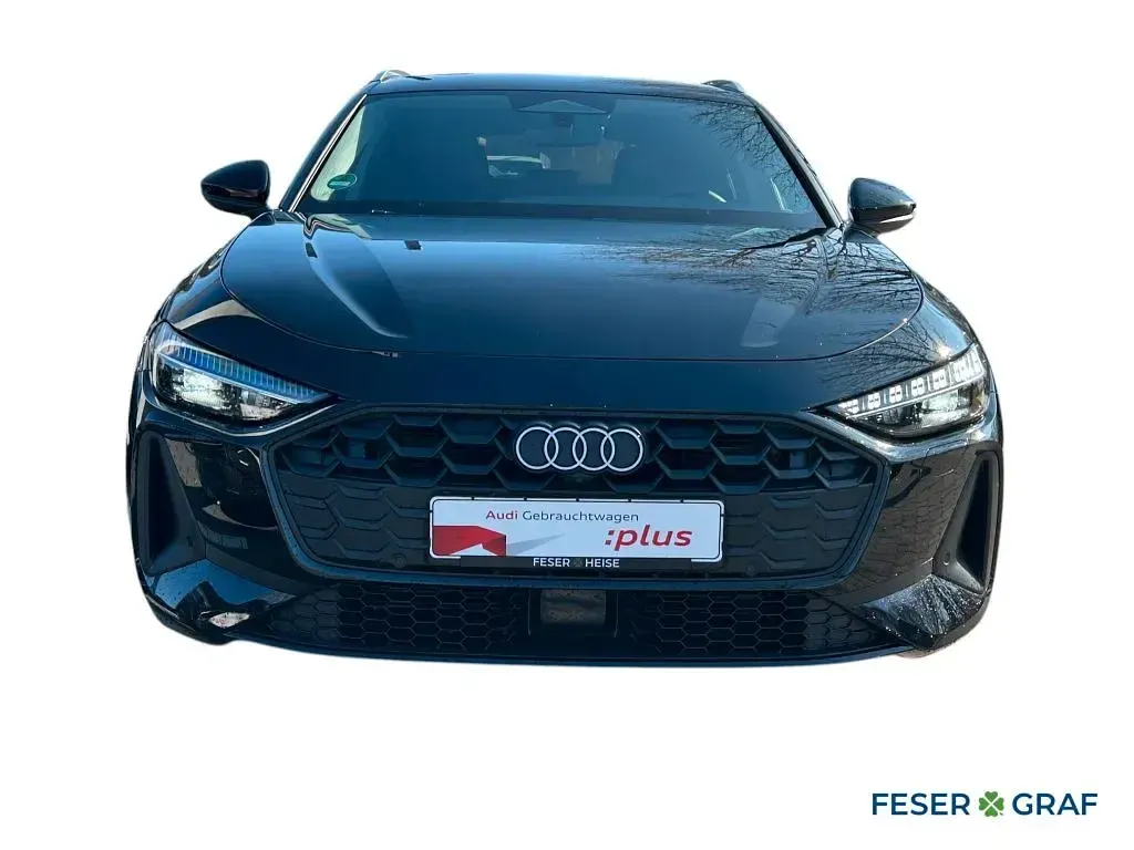 Gebraucht Audi A5 Ambiente 204 PS (150 kW) 2025 Mythosschwarz metallic Kombi