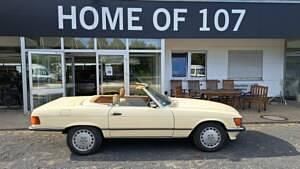 Beige Gebraucht 1986 Mercedes 560 Cabrio | 39.950 € - Bild 1/4