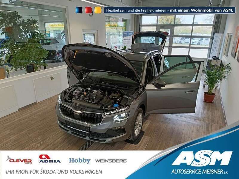 Grau Neu 2025 Skoda Kamiq Selection SUV | 30.979 € (Fairer Preis) - Bild 1/4