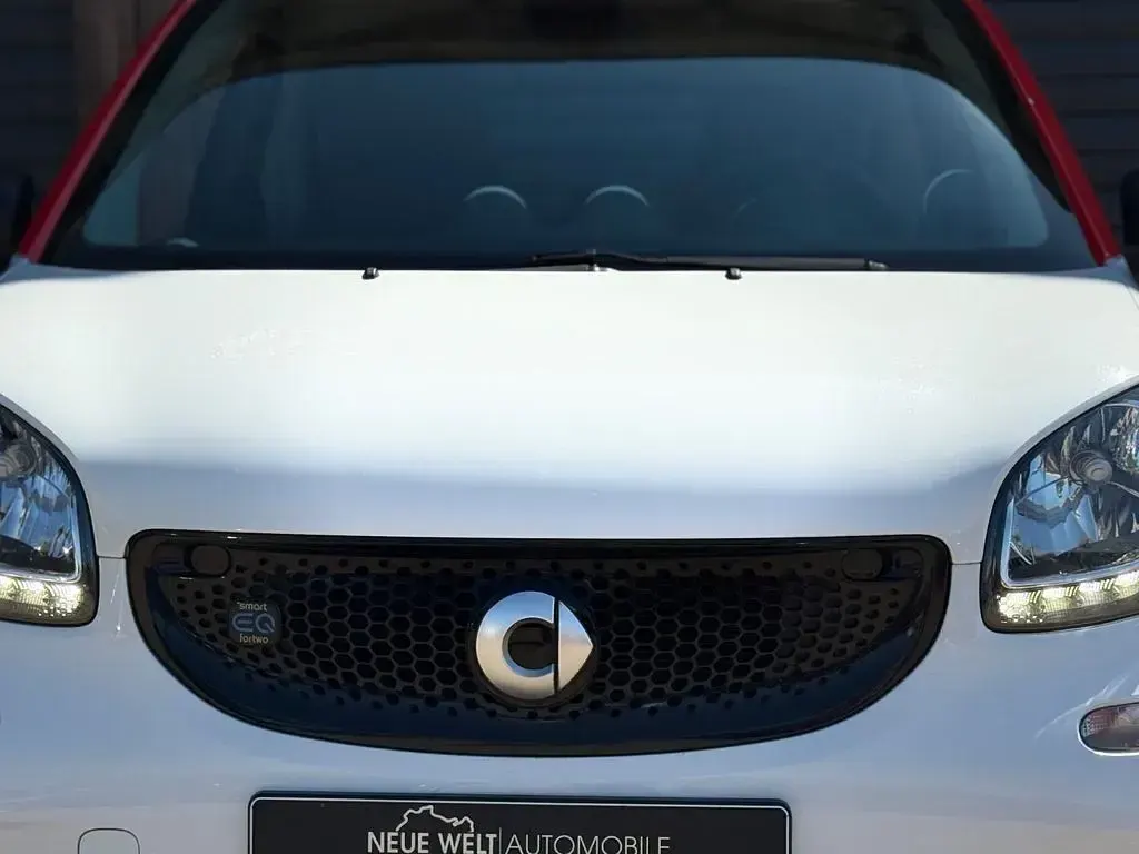 Gebraucht Smart ForTwo Electric Drive 60 kW (82 PS) 2019 Weiß Coupé