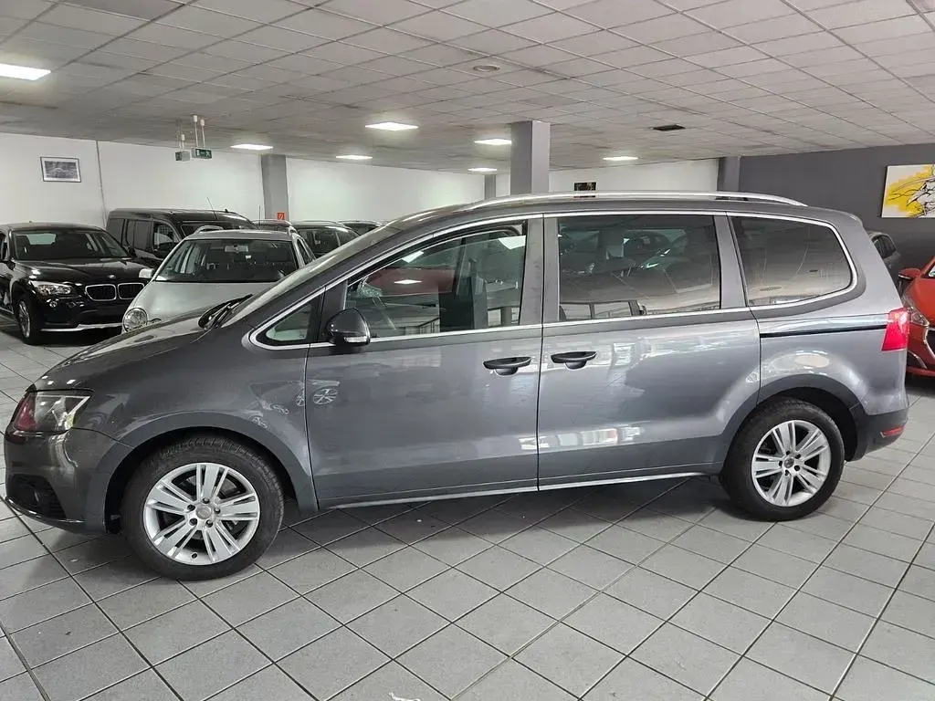 Gebraucht Seat Alhambra Style 140 PS (102 kW) 2013 Grau Van / Kleinbus