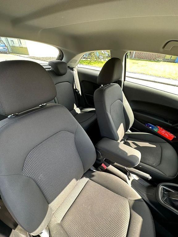 Gebraucht Audi A1 Ambition 86 PS (63 kW) 2011 Braun Kleinwagen