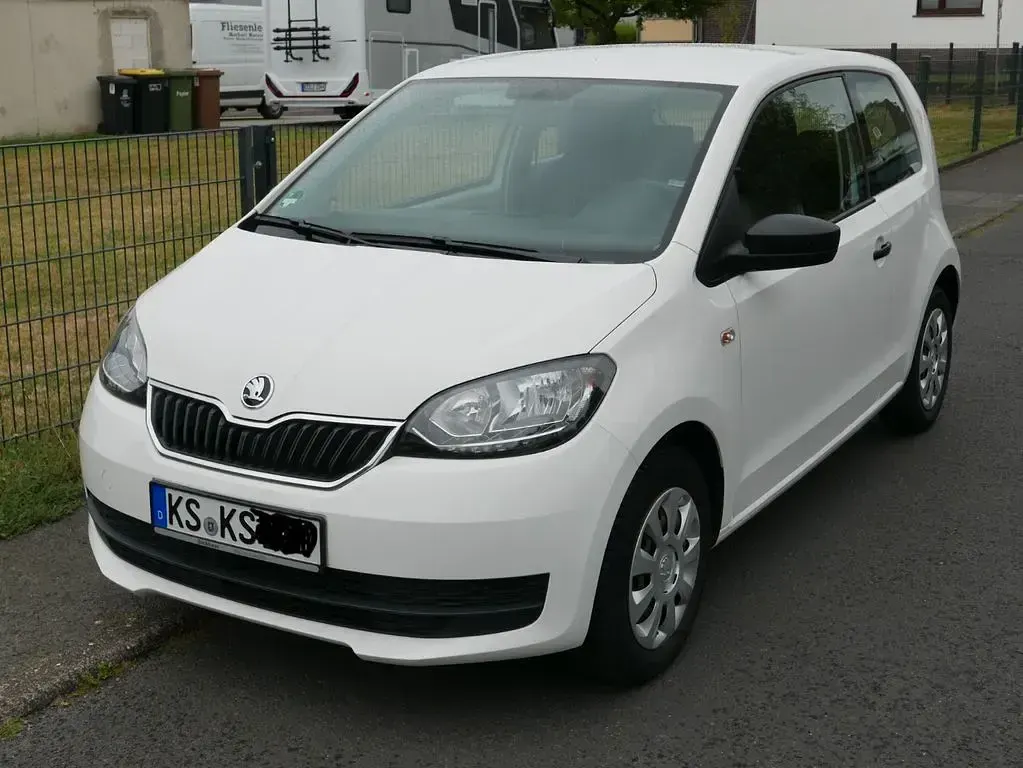 Gebraucht Skoda Citigo Active 60 PS (44 kW) 2018 Weiß Kleinwagen