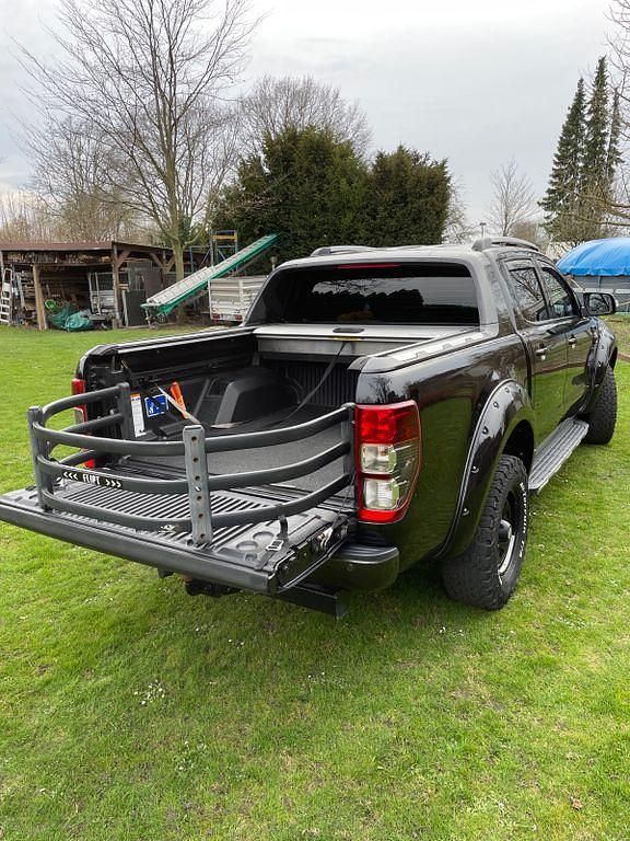 Używany Ford Ranger Wildtrack 200 KM (147 kW) 2017 Czarny Pickup