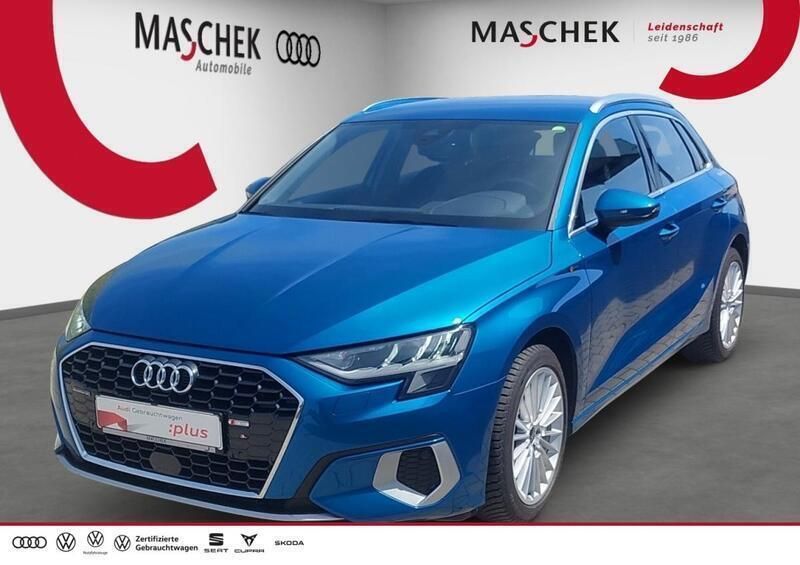 Atollblau metallic Gebraucht 2022 Audi A3 Ambiente Limousine | 22.240 € (Superpreis) - Bild 1/4