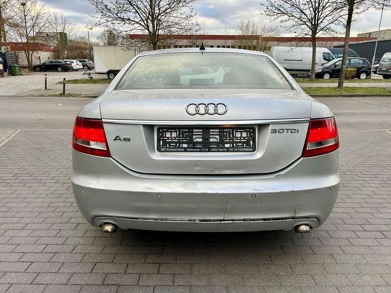Usata Audi A6 Performance 224 CV (164 kW) 2004 Argento Berlina