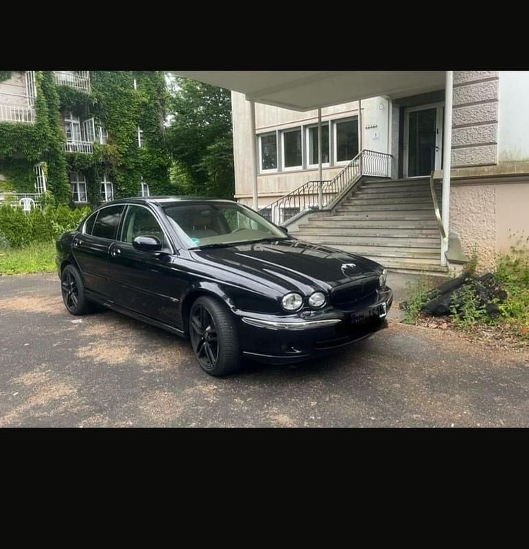 Schwarz Gebraucht 2001 Jaguar X-type Limousine | 1.600 € (Superpreis) - Bild 1/4