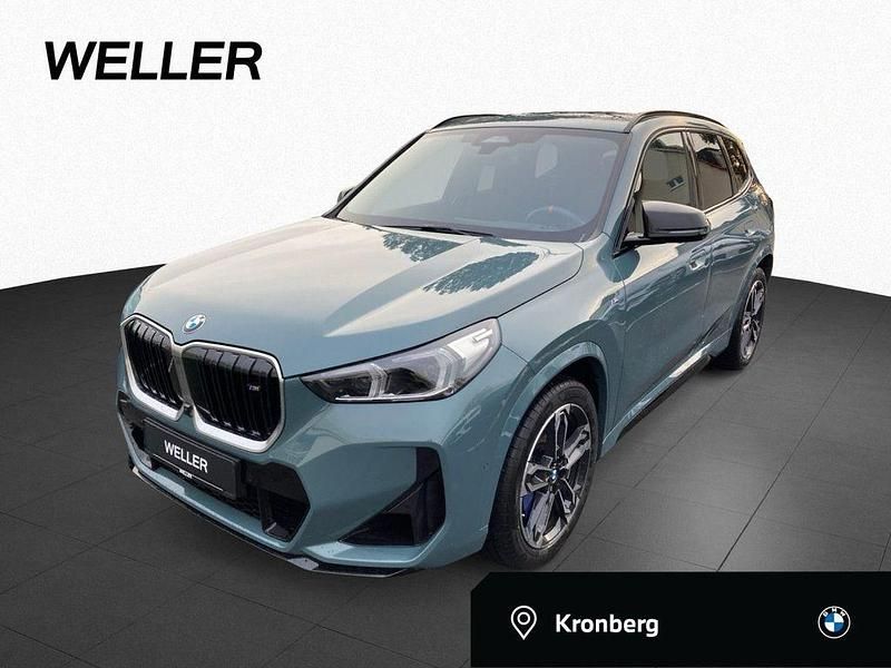Grün Gebraucht 2024 BMW X1 Performance SUV | 50.450 € (Guter Preis) - Bild 1/4