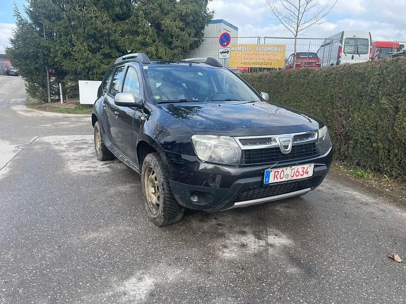 Usado Dacia Duster Lauréate 110 HP (80 kW) 2011 Preto SUV