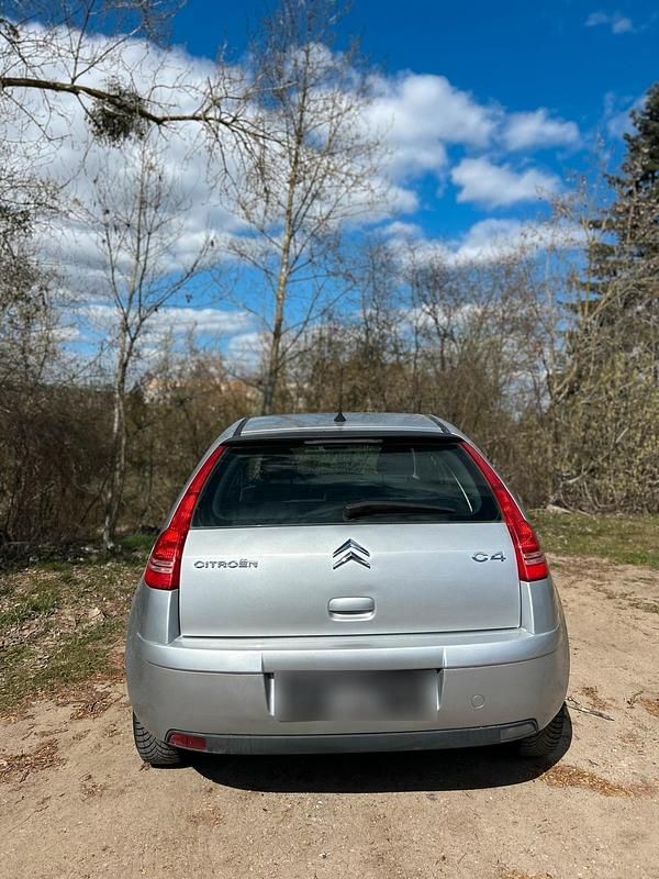 Gebraucht Citroën C4 109 PS (80 kW) 2007 Silber Limousine