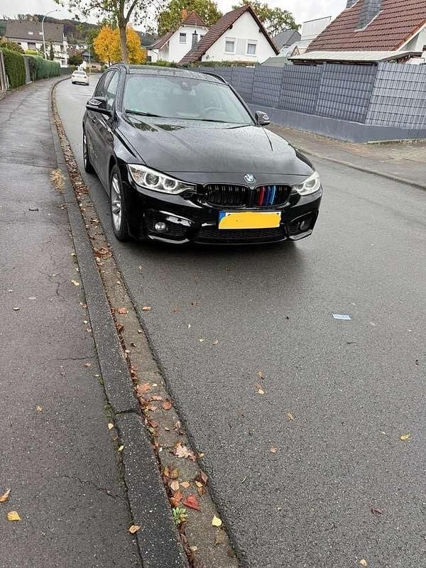Gebraucht 2013 BMW 318 Gran Turismo Limousine | 10.900 € (Superpreis) - Bild 1/4
