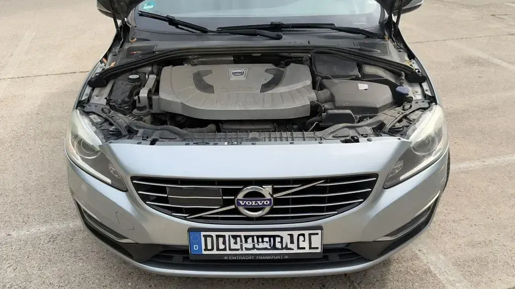 Gebraucht Volvo V60 Summum 280 PS (205 kW) 2013 Silber Kombi