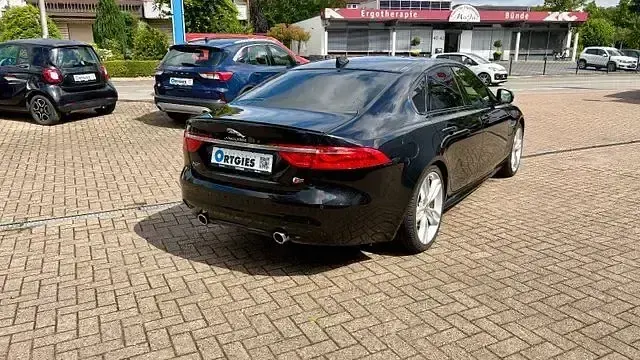 Gebraucht Jaguar XF S 381 PS (280 kW) 2016 Schwarz Limousine