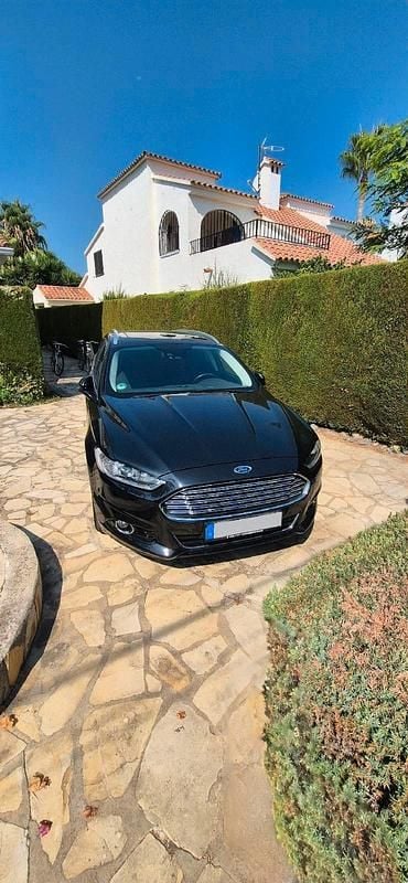 Schwarz Gebraucht 2015 Ford Mondeo Titanium Kombi | 6.500 € (Superpreis) - Bild 1/4
