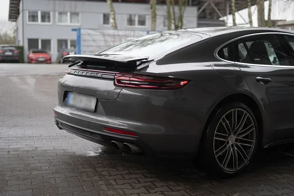 Gebraucht Porsche Panamera 4S 441 PS (324 kW) 2016 Grau Kleinwagen