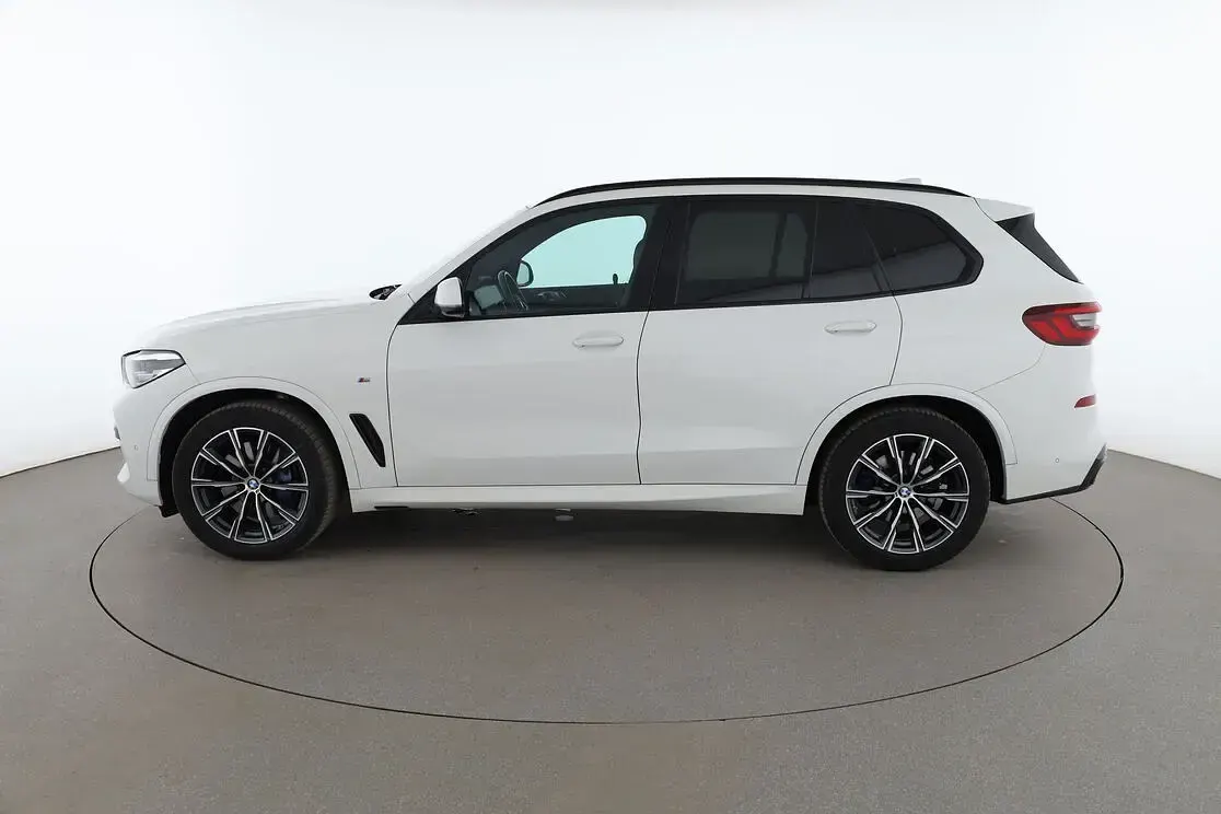 Gebraucht BMW X5 M Sport 286 PS (210 kW) 2023 Weiß SUV