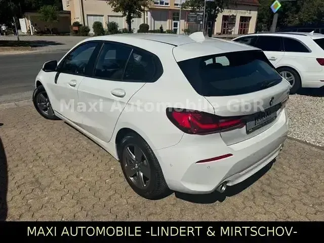 Gebraucht BMW 118 Comfort Edition 150 PS (110 kW) 2020 Alpinweiss iii Limousine