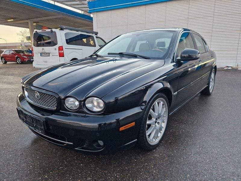 Schwarz Gebraucht 2008 Jaguar X-type Limousine | 1.490 € (Superpreis) - Bild 1/4