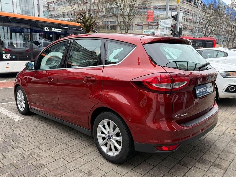 Gebraucht Ford C-MAX Titanium 150 PS (110 kW) 2016 Rot Van / Kleinbus