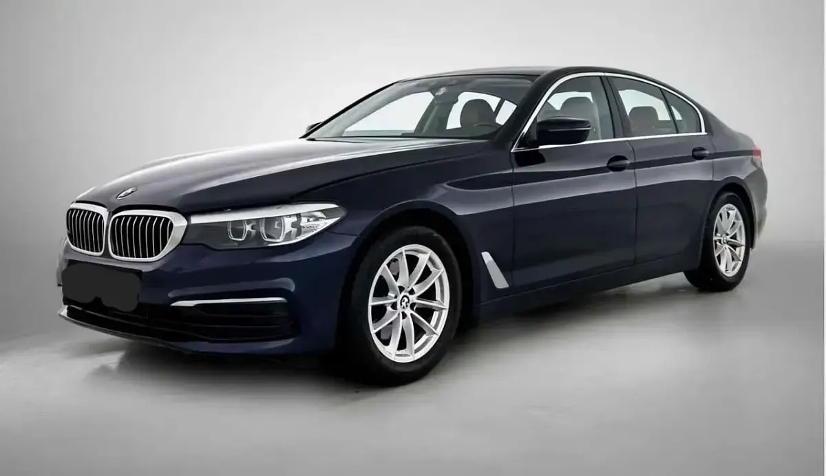 Używany BMW 520 Efficient Dynamics 163 KM (119 kW) 2018 Niebieski Sedan/Limuzyna