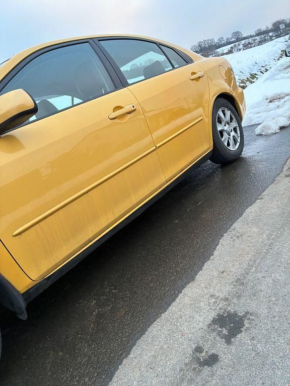 Gebraucht Mazda 6 Inclusive 166 PS (122 kW) 2002 Gelb Limousine