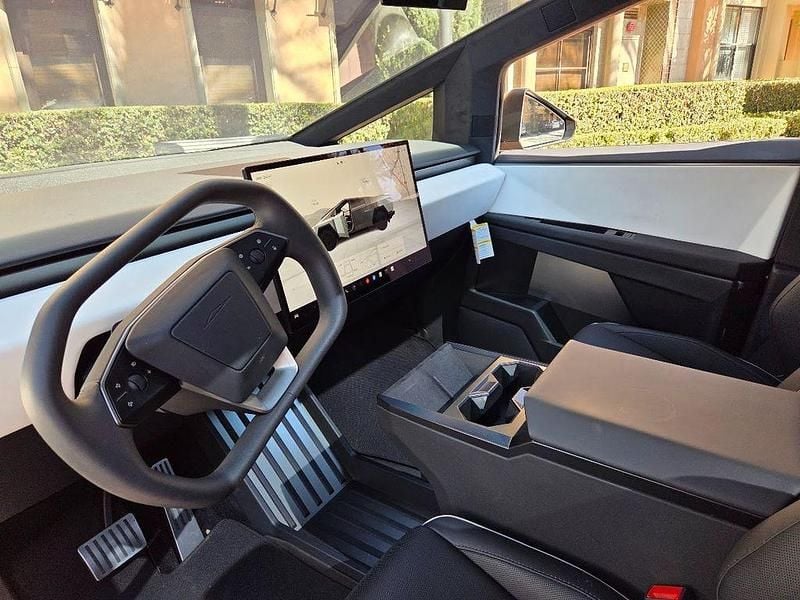 Gebraucht Tesla Cybertruck 2024 Pickup