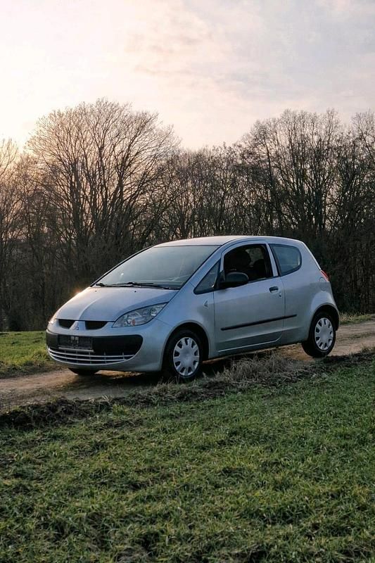 Gebraucht Mitsubishi Colt 75 PS (55 kW) 2005 Silber Kleinwagen