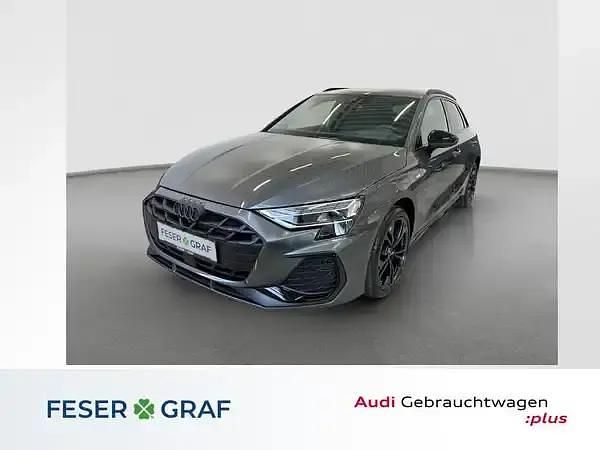 Gebraucht Audi A3 Ambiente 272 PS (200 kW) 2025 Daytonagrau perleffekt Limousine