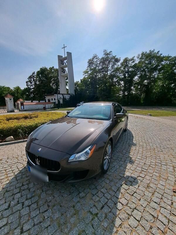 Braun Gebraucht 2015 Maserati Quattroporte Limousine | 29.999 € (Guter Preis) - Bild 1/4